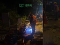 Ultraviolette UV-CIPP-Ausrüstungsdienste, Doppelgebläse, die den Liner während des Grabenlosens ausdehnen